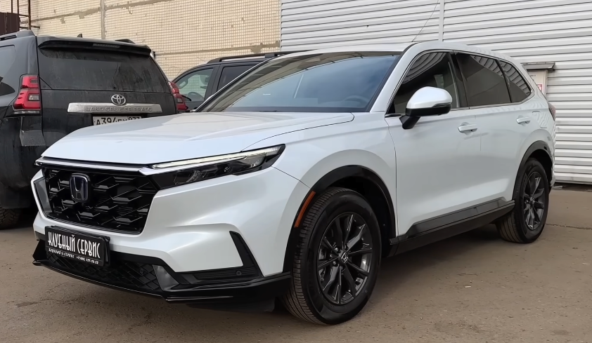 Honda CR-V 2024: честный обзор гибрида «китайской сборки»