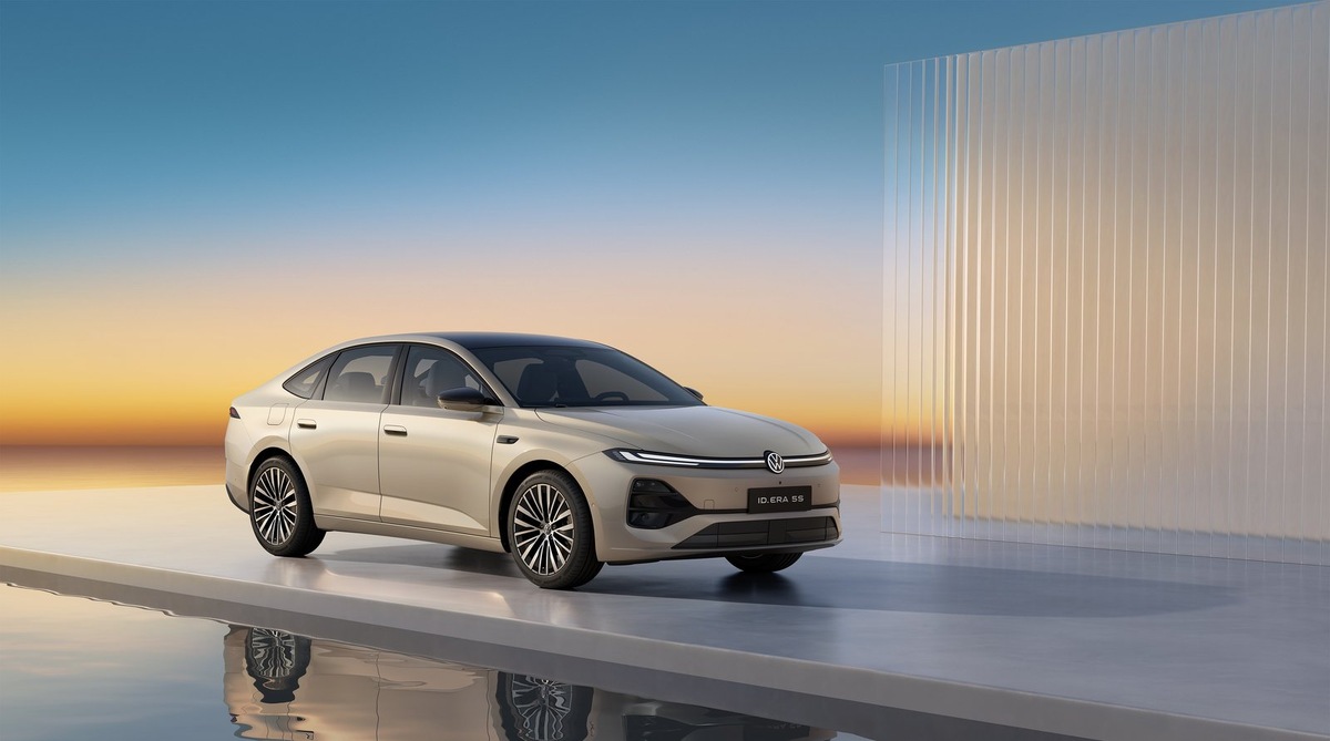 Совместное предприятие SAIC-Volkswagen показало интерьер нового седана ID. Era 5S
