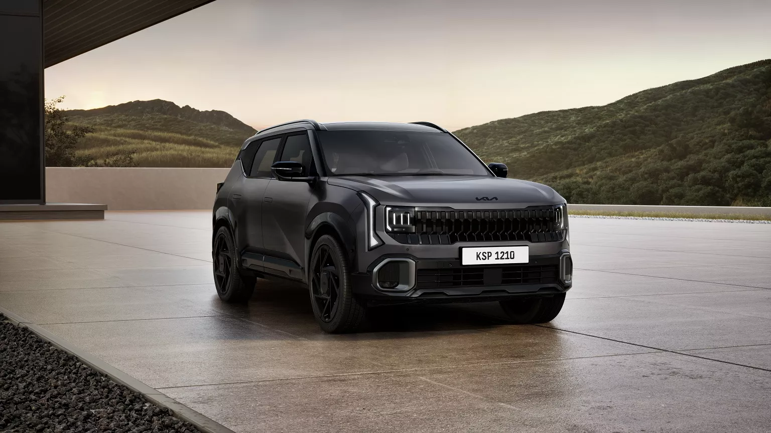 Kia официально представила второе поколение кроссовера Seltos.