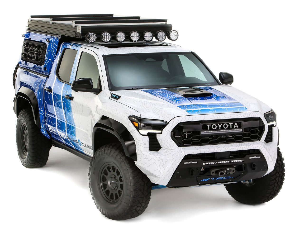 На выставке SEMA 2025 Toyota представила водородный концепт на базе внедорожника Tacoma.