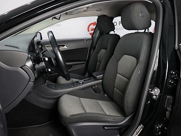 Mercedes-Benz GLA, 2018г., полный привод, робот