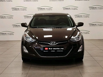 Hyundai Elantra, 2014г., передний привод, механика