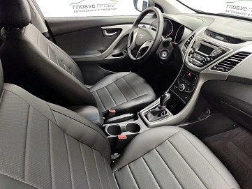 Hyundai Elantra, 2014г., передний привод, механика