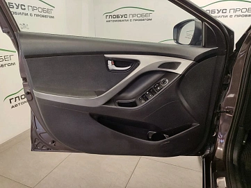 Hyundai Elantra, 2014г., передний привод, механика